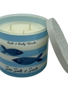 Bath & Body Works Sea Salt Sails 3-Wick Candle, 25-45 Burn Hours, 14 oz